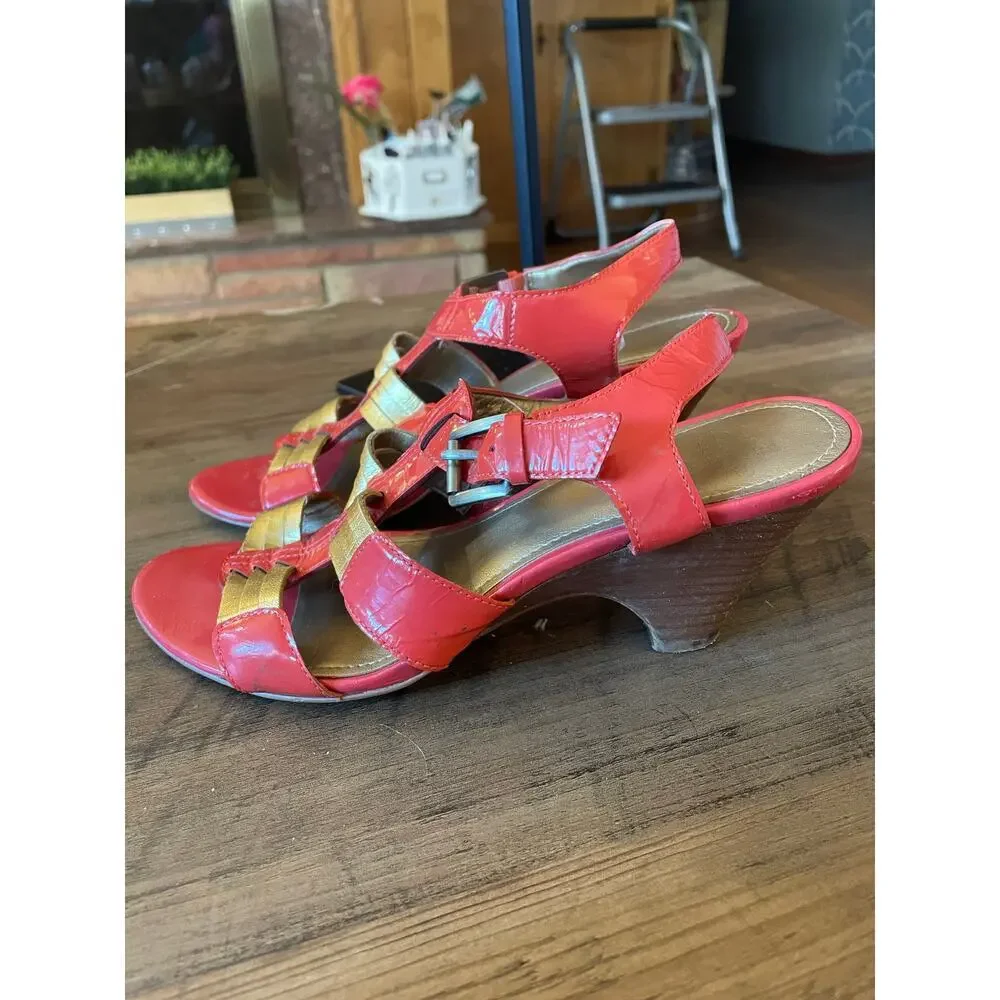 6/$25 Circa Joan & David Luxe Coral/Gold Kitten Heel Buckle Ankle Strappy Heels